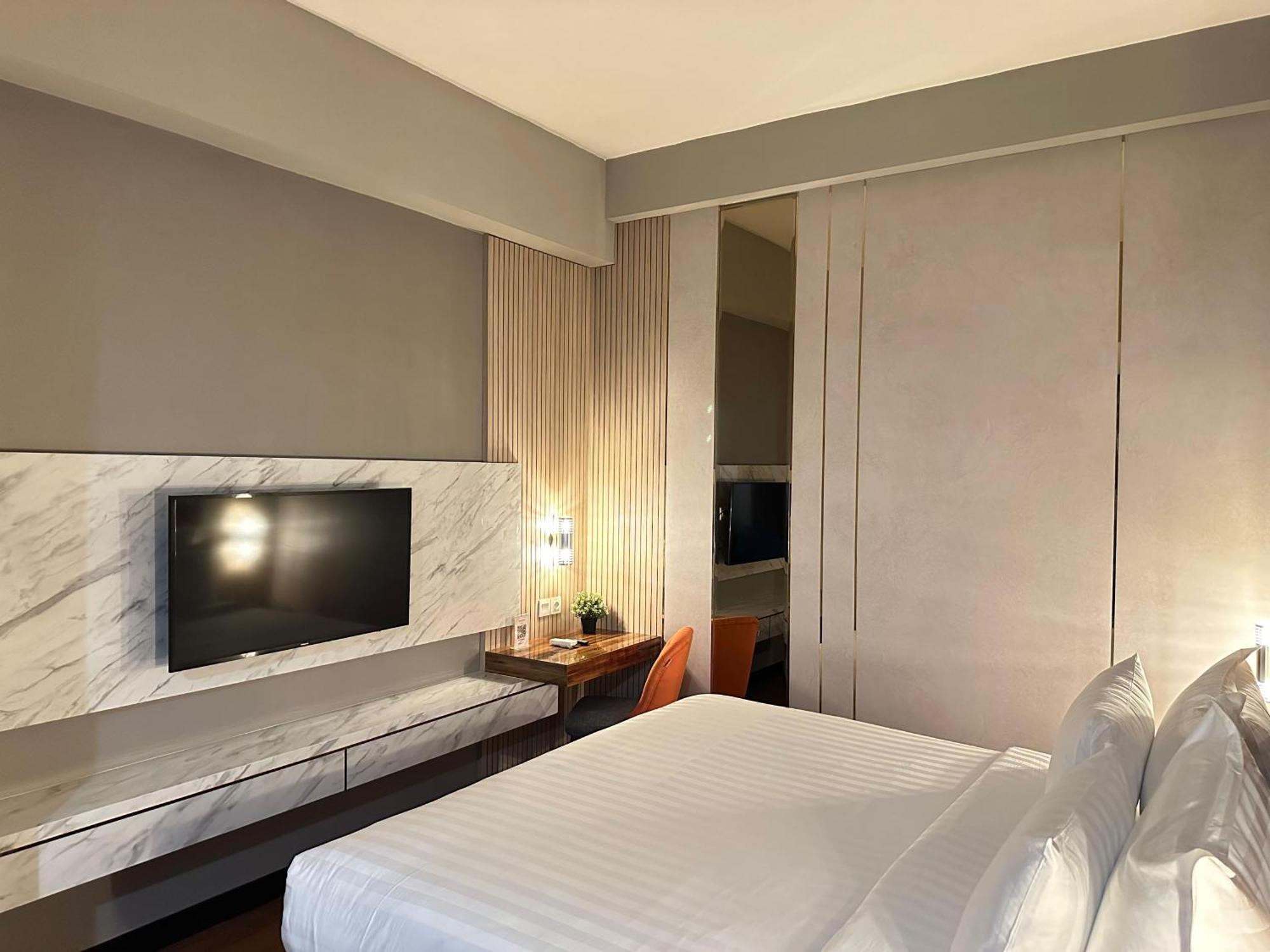 D'Primahotel Jemursari Sorabaya Extérieur photo