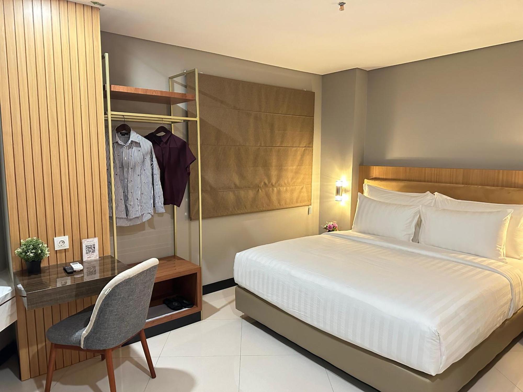 D'Primahotel Jemursari Sorabaya Extérieur photo