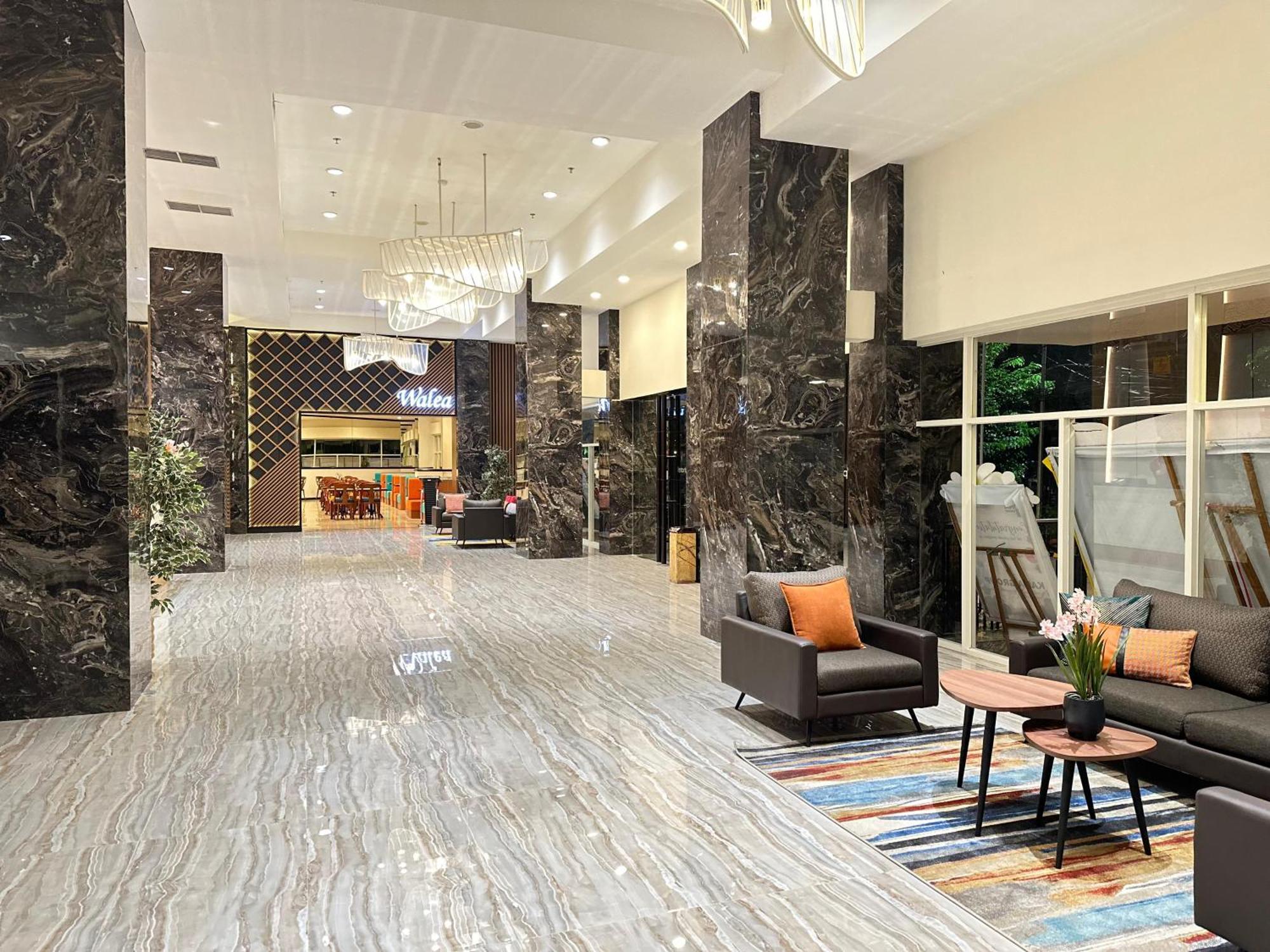 D'Primahotel Jemursari Sorabaya Extérieur photo